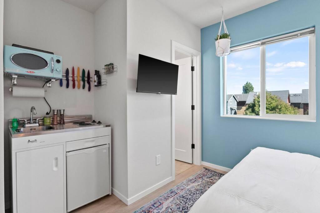 Anders' Sweet Suite - Micro Studio - 91Walkscore Seattle Exterior photo